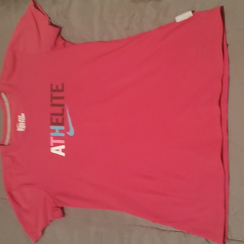 Nike T-Shirt Small Hot Pink